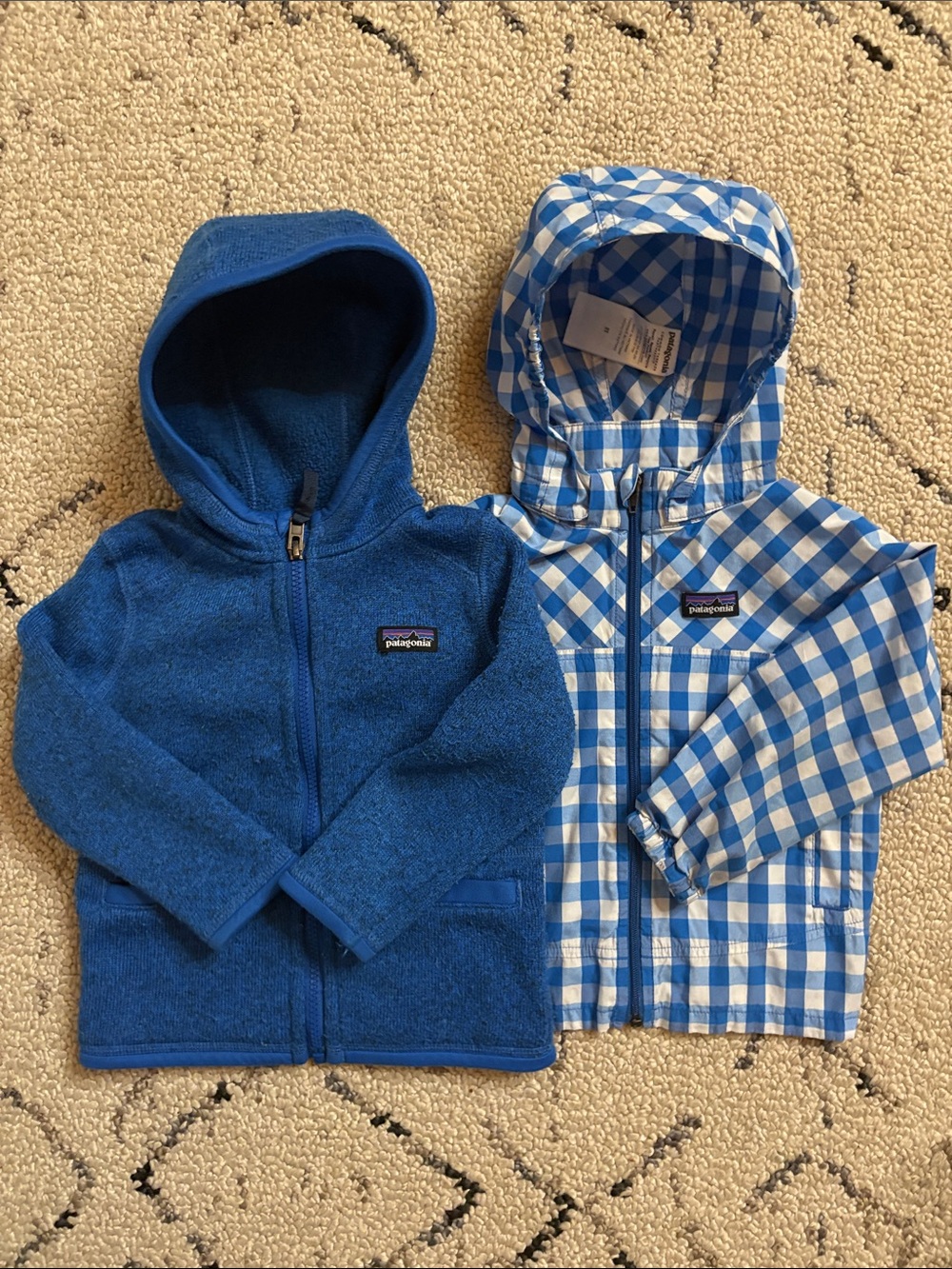 Patagonia Fleece Jacket & wind breaker (2T)